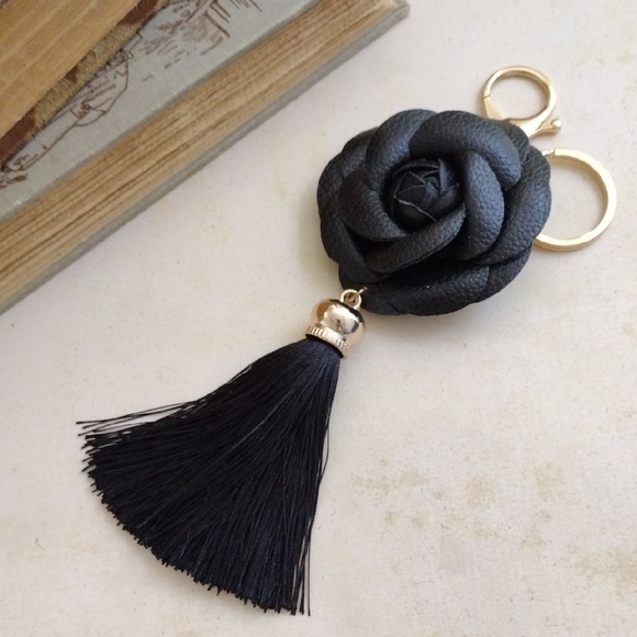 Handmade Accessories - Elegant Black Camellia Tassel Keychain